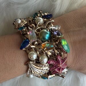 AS IS Retired betsey Johnson massive Multicolor gemstone sea life Charm Bracelet